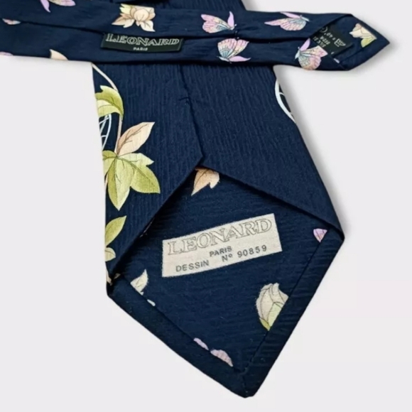 LEONARD Navy Floral Butterfly Cart Silk LUXURY Tie ITALY - Picture 4 of 4
